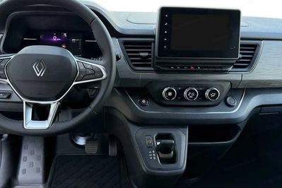 Renault Trafic SpaceClass L2H1 AT9