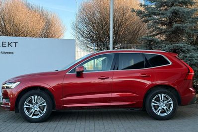 Volvo XC60 T4 Momentum Pro