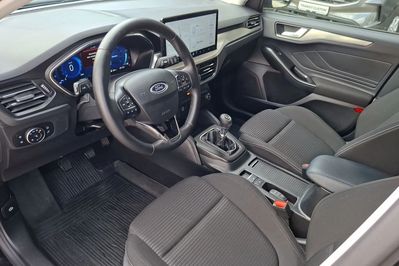 Ford Focus 1.0 Ecoboost Mhev Titanium x