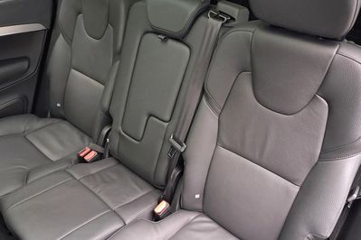 Volvo XC90 T8 AWD Plug-In Hybrid Ultra Dark 7os