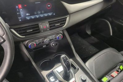 Alfa Romeo Giulia 2.0 Turbo Veloce Q4 aut