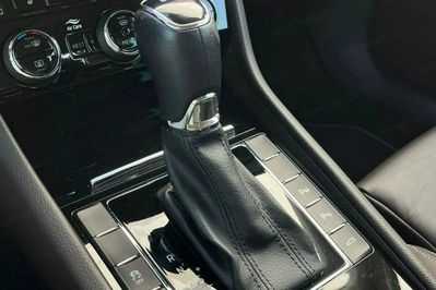 Skoda Superb 2.0 TSI L&K DSG