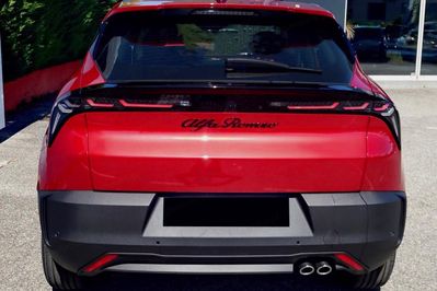 Alfa Romeo Junior Ibrida