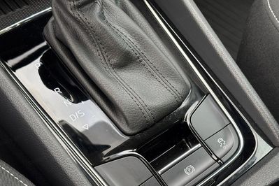 Skoda Karoq 1.5 TSI ACT Selection DSG