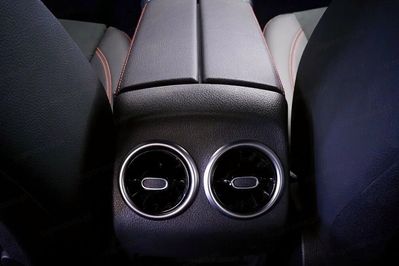 Mercedes GLB 200 AMG Line