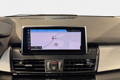 BMW Seria 2 Active Tourer 218i