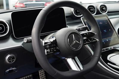 Mercedes Klasa C 220 d 4-Matic AMG Estate