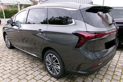 Forthing U-Tour 1.5 DVVT GDI HEV E-CVT