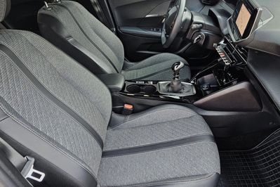 Peugeot 2008 1.2 PureTech Allure S&S