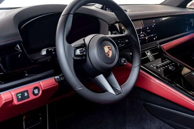 Porsche Panamera 4 E-Hybrid