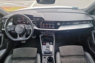 Audi A3 S3 TFSI quattro S tronic
