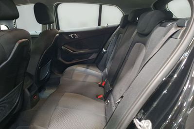 BMW Seria 1 118i