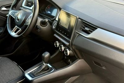 Renault Captur TCE Intens EDC