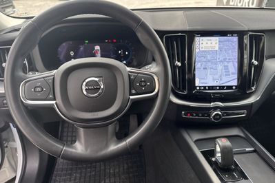 Volvo XC60 B4 B Momentum Pro