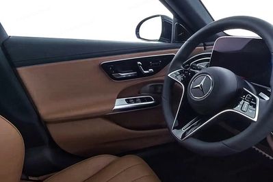Mercedes Klasa E 200 4-Matic Exclusive