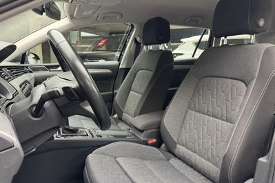 Volkswagen Passat 1.5 TSI Business DSG
