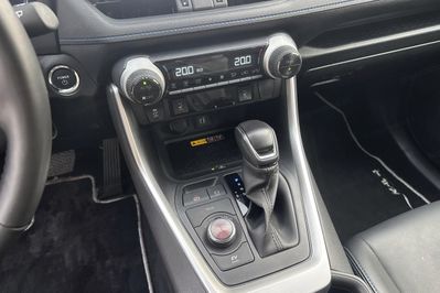 Toyota RAV4 Selection 2.5 Hybrid  4x4