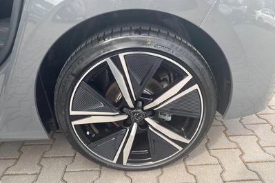 Peugeot 308 1.2 PureTech GT e-DSC6