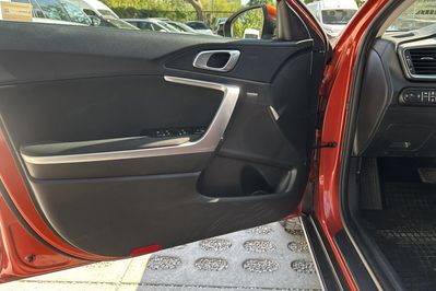 Kia XCeed M 1.5 T-GDI DCT