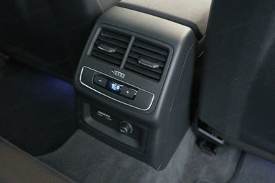 Audi A4 35 TFSI mHEV S tronic