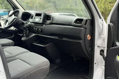 Renault Master 2.3 dCi L2H2