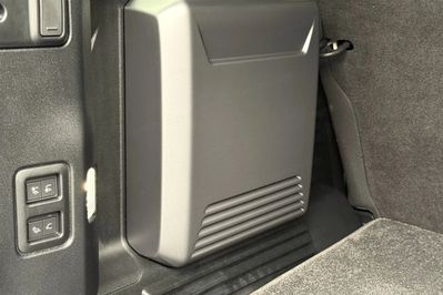 Land Rover Defender 110 P635 V8 OCTA