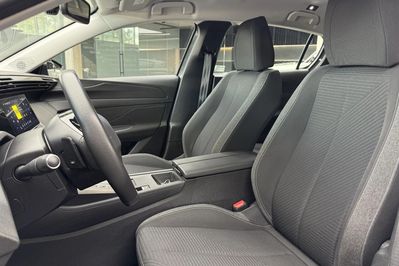 Peugeot 308 BlueHDi Active Pack S&S EAT8