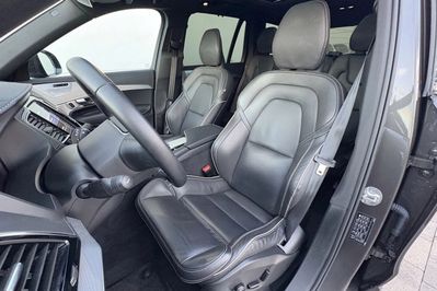 Volvo XC90 T8 AWD Plug-In Hybrid Ultra Dark 7os