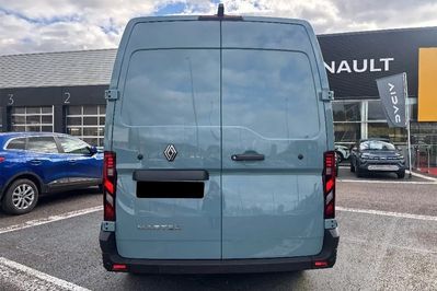 Renault Master dCi L2H2 Extra AT9