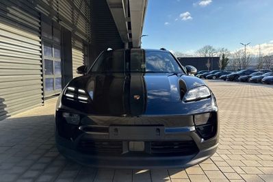 Porsche Macan 4
