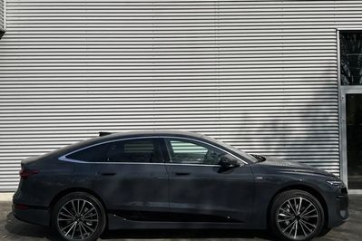 Audi A6 E-tron