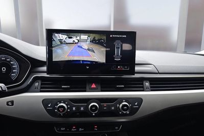 Audi A4 Avant 40 TDI S Line