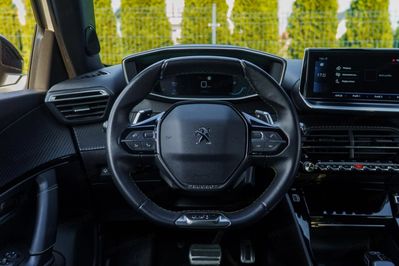 Peugeot 2008 1.2 PureTech GT