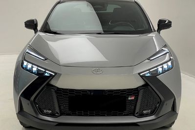 Toyota C-HR GR Sport 1.8 Hybrid Dynamic Force