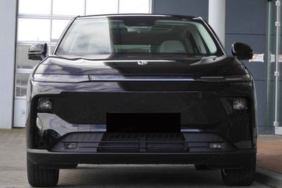 Leapmotor B10 Design Hybrid EV 18,8 kWh