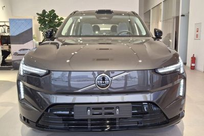 Volvo EX90 Twin Performance AWD Ultra 6 os