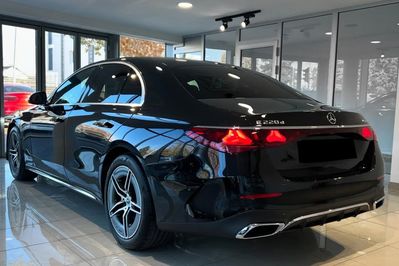 Mercedes Klasa E 220 d  4-Matic AMG