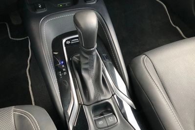 Toyota Corolla Executive 2.0 Hybrid Dynamic Force