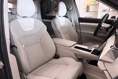 Volvo EX90 111kWh Twin Performance AWD Ultra 7 os