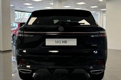 MG HS Exclusive 1.5 AT