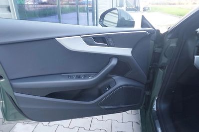 Audi A5 40 TFSI mHEV S tronic