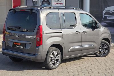 Toyota Proace City Verso L1H1 Family AT