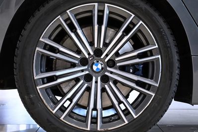 BMW Seria 3 330i xDrive M Sport