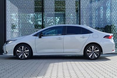 Toyota Corolla 1.8 Hybrid Style