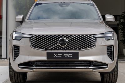 Volvo XC90 B5 B AWD Ultra Bright