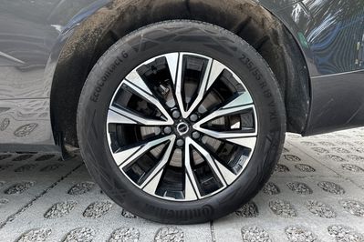 Volvo XC60 B4 B Plus Dark
