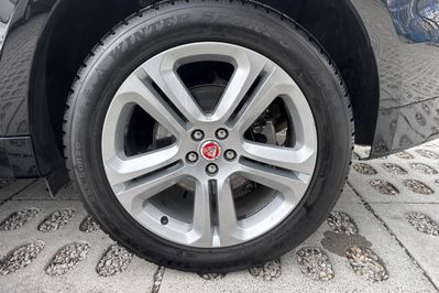 Jaguar F-Pace 2.0 P250 mHEV AWD SE