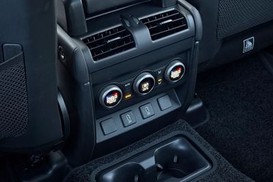 Land Rover Defender 110 D350 X-Dynamic HSE