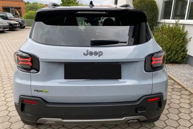 Jeep Avenger Overland 4xe 1.2 T3 mHEV eDCT6