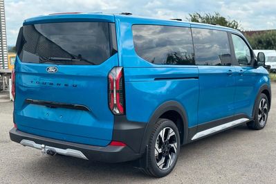 Ford Tourneo Custom 320 L2H1 Active A8 AWD